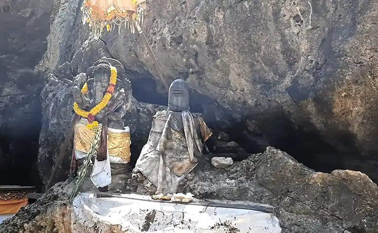 image of pantai geger