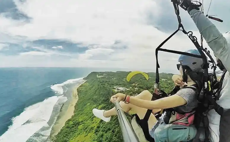 image of bali paragliding